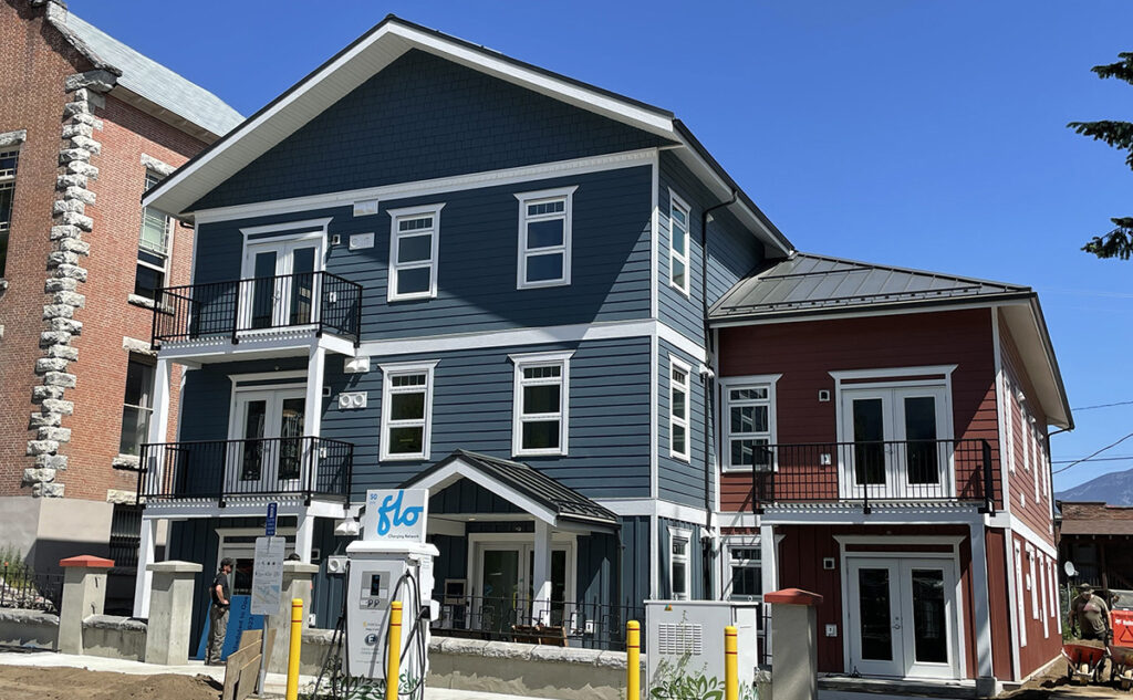 New Homes for Seniors, Families Now Open in Kaslo